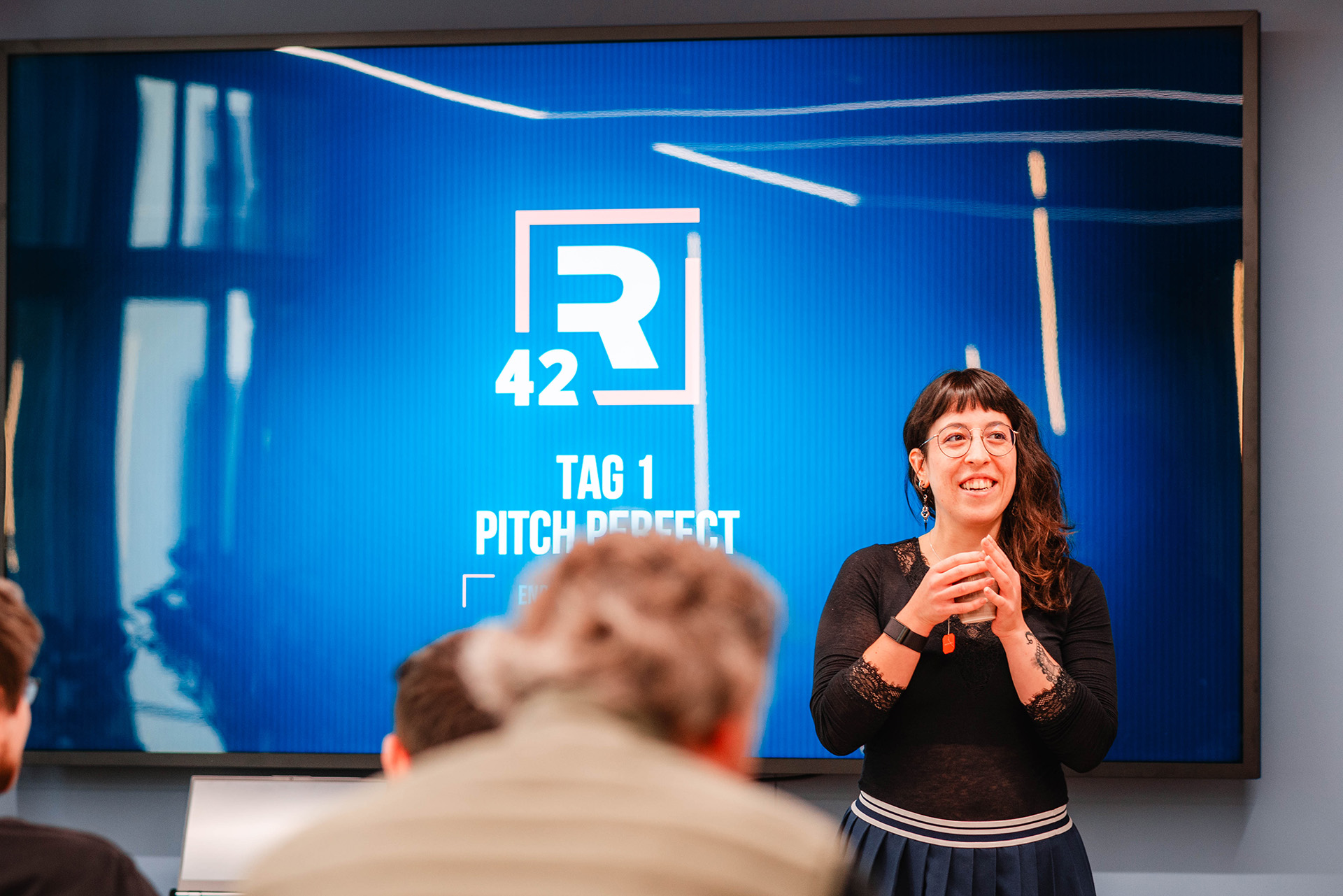 Yuna Avetysyan bei der Eröffnung der vierten Deep Dive Days des R42 Games Accelerators.